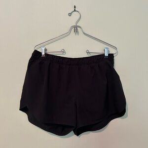 Old Navy Mid Rise StretchTec Run Shorts